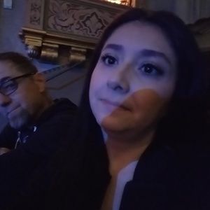 Meet your Posher, Veronica